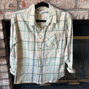 NWT‎ O'Neill Logan Pastel Plaid Flannel Button Down Shirt Women’s size XS